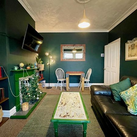 Stylish And Artistic Flat In Southend On Sea Lejlighed Eksteriør billede